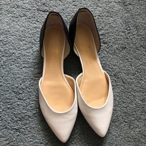 EUC Black & white flats sz 8.5 Ivanka Trump